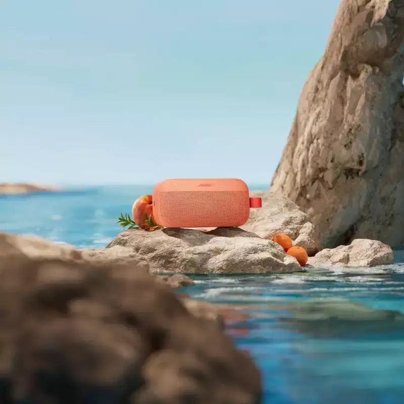 Bose SoundLink Flex Portable Bluetooth Speaker (2nd Gen) - Sunset Peach