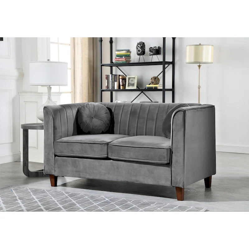 Boton Chesterfield Loveseat