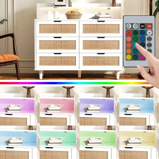 Cassettiera con 6 cassetti in rattan, luci LED e presa di corrente