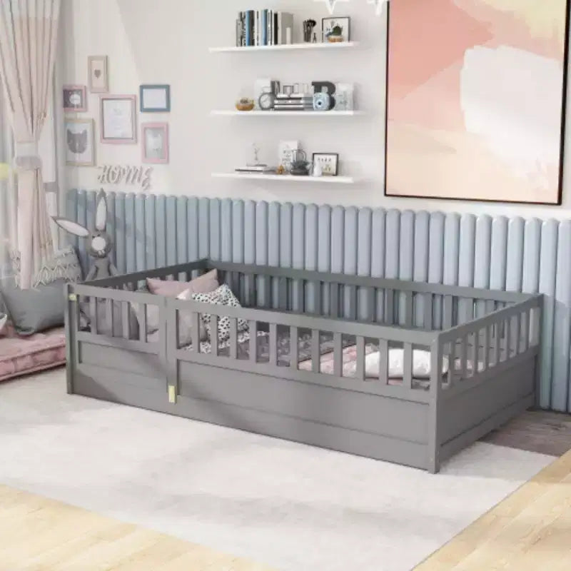 Letto singolo compatto e ribassato con barriera integrata ultra-sicura