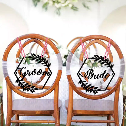 1 Pair Mr and Mrs Chair Signs Wooden Bride and Groom Signs Decoration Chair Back Hanging Pendant with Ribbon Wedding Hanging Sign for Wedding