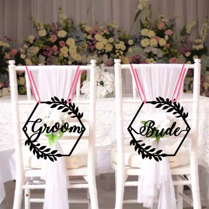 1 Pair Mr and Mrs Chair Signs Wooden Bride and Groom Signs Decoration Chair Back Hanging Pendant with Ribbon Wedding Hanging Sign for Wedding