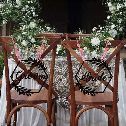 1 Pair Mr and Mrs Chair Signs Wooden Bride and Groom Signs Decoration Chair Back Hanging Pendant with Ribbon Wedding Hanging Sign for Wedding