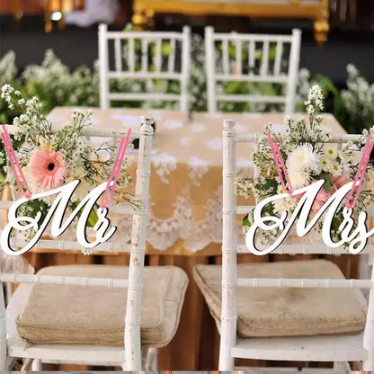 1 Pair Mr and Mrs Chair Signs Wooden Bride and Groom Signs Decoration Chair Back Hanging Pendant with Ribbon Wedding Hanging Sign for Wedding