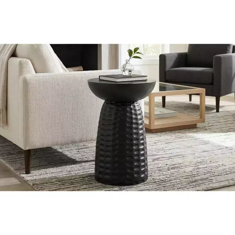 Tavolino d'appoggio contemporaneo Willis in legno massello largo 33 cm