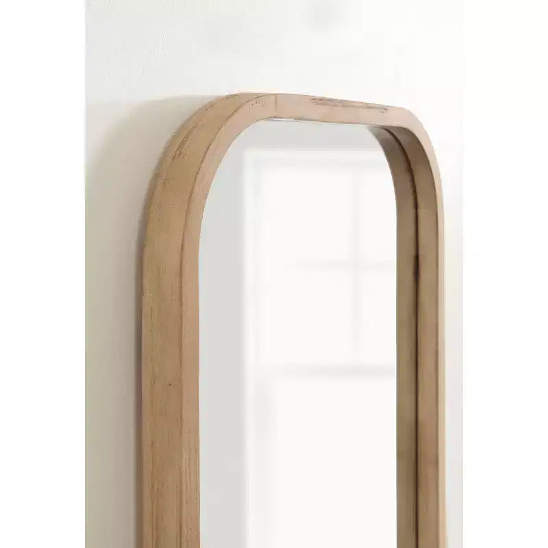 Specchio ad arco con cornice in legno Kate and Laurel Winn