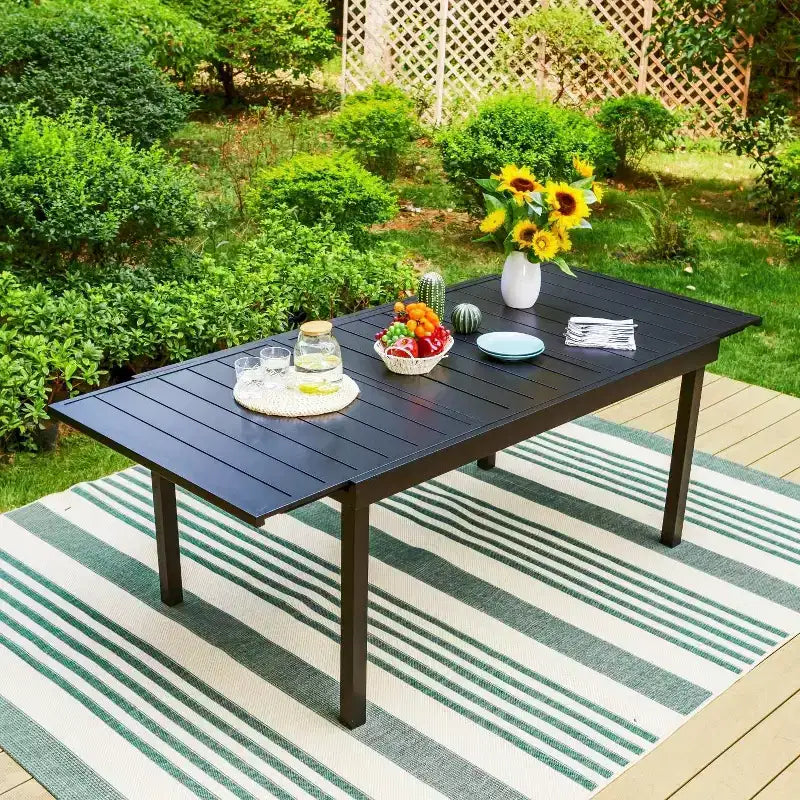 Captiva Designs tavolo da pranzo espandibile in acciaio 7 pezzi e sedie girevoli in vimini con cuscini spessi