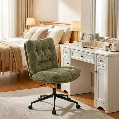 Sedia da ufficio vintage senza braccioli con schienale trapuntato, sedia da scrivania regolabile in altezza con rotelle e base in metallo nero, marrone