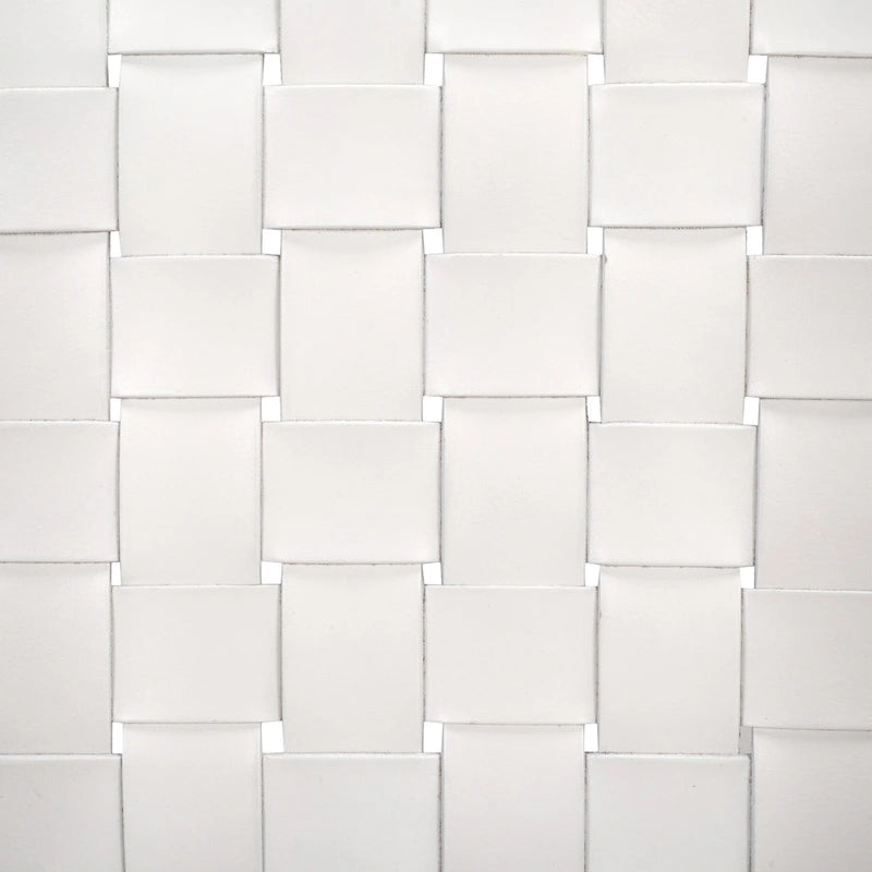 SAFAVIEH Gerda Woven Leather Dining Room Chair - 22.1  W x 20.9  L x 31.9  H - 22Wx21Dx32H