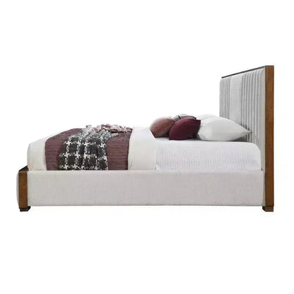 Letto matrimoniale "Eastern King" da 87,4" Kaleea in ciniglia grigio chiaro con finitura noce - Acme Furniture