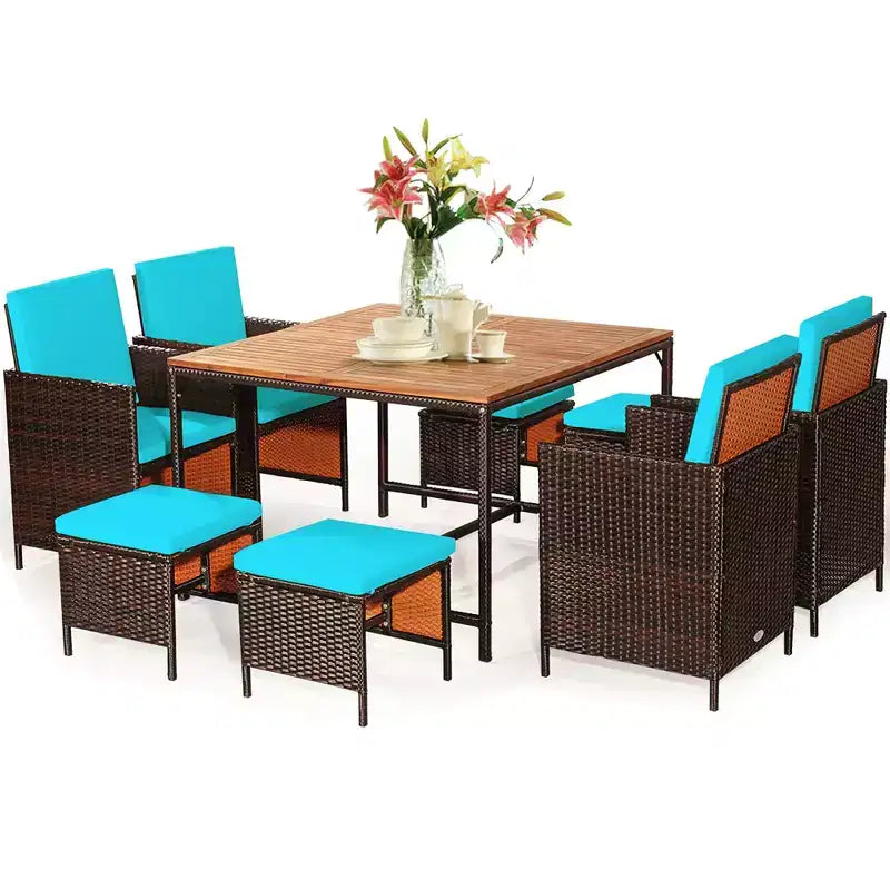 Costway Set da Pranzo 9 Pezzi in Rattan da Esterno con Sedie Imbottite Pouf Tavolo con Piano in Legno Bianco/Rosso/Nero