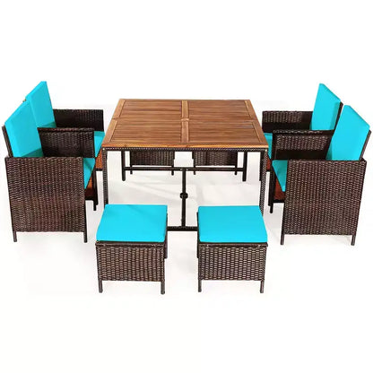 Costway Set da Pranzo 9 Pezzi in Rattan da Esterno con Sedie Imbottite Pouf Tavolo con Piano in Legno Bianco/Rosso/Nero