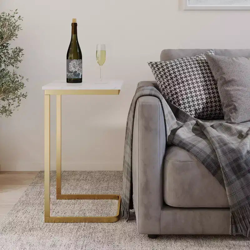 Lavish Home C-Shaped End Table - Real Marble Side Table with Gold Iron Frame for Couch, Loveseat or Bed - Modern Living Room Furniture, White