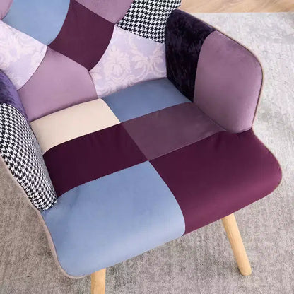Poltrona Wingback FERPIT Patchwork con Rivestimento in Tessuto e Gambe in Legno di Gomma