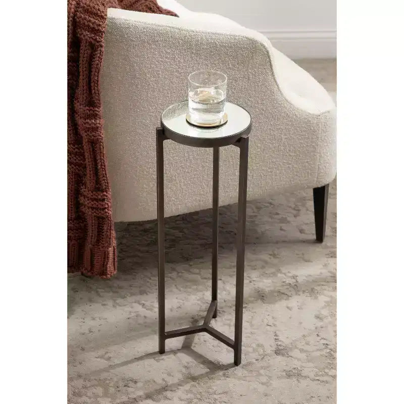 Kate and Laurel Aguilar Glam Drink Table