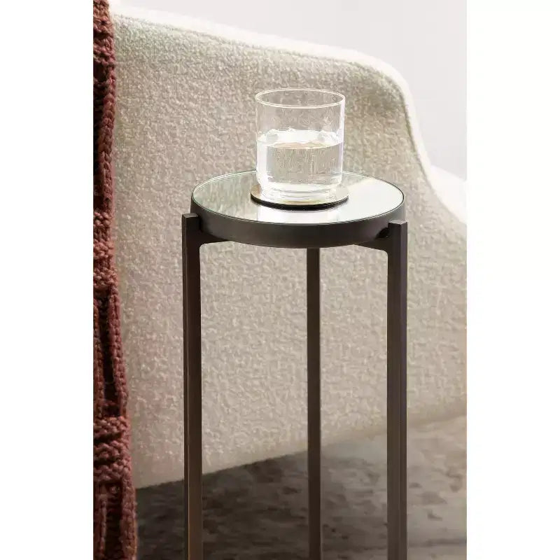 Kate and Laurel Aguilar Glam Drink Table