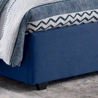 Letto imbottito trapuntato matrimoniale "Cordeaux" di Christopher Knight Home