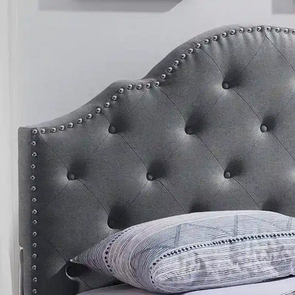 Letto imbottito trapuntato matrimoniale "Cordeaux" di Christopher Knight Home