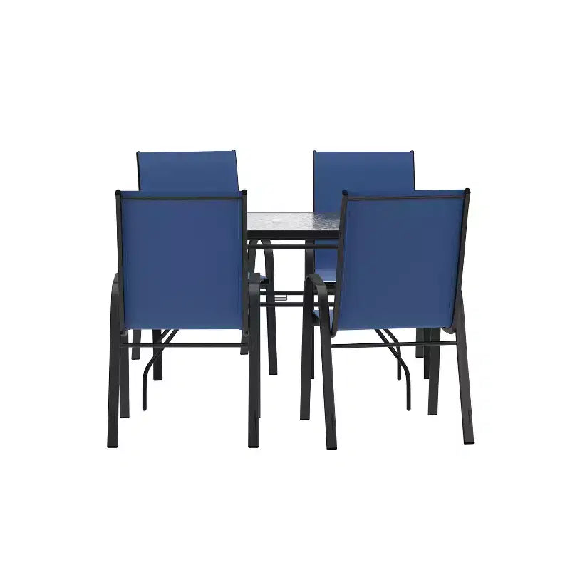 Set da pranzo da esterni Flash Furniture Brazos 5 pezzi di grado commerciale con tavolo da patio in vetro temperato e 4 sedie con sedute e schienali in materiale Flex Comfort