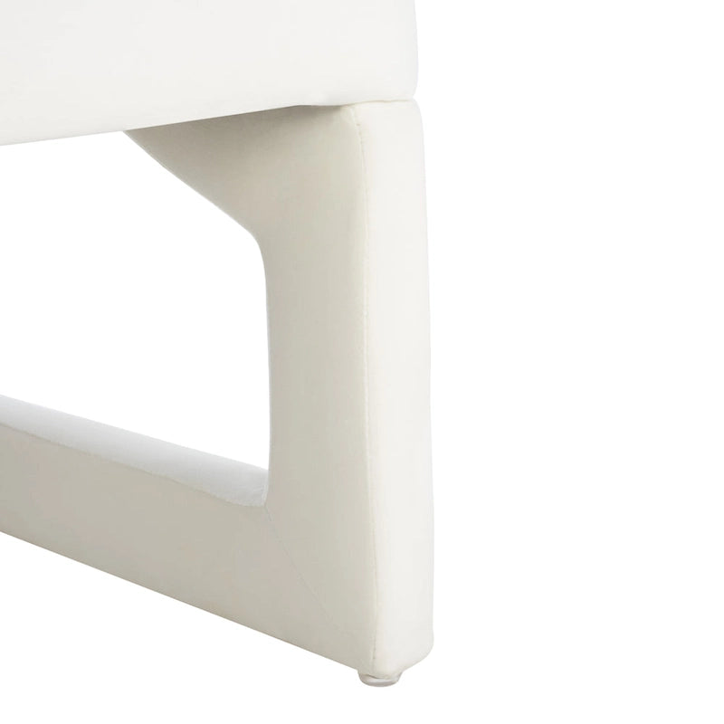 SAFAVIEH Emelie Accent Chair - 27  W x 27  D x 27  H - 26Wx27Dx27H