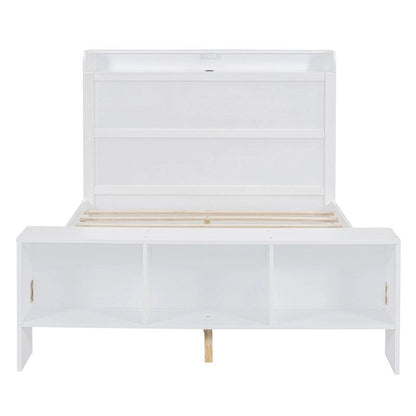 Letto a piattaforma con mensole integrate, luce LED e porte USB, full/twin size