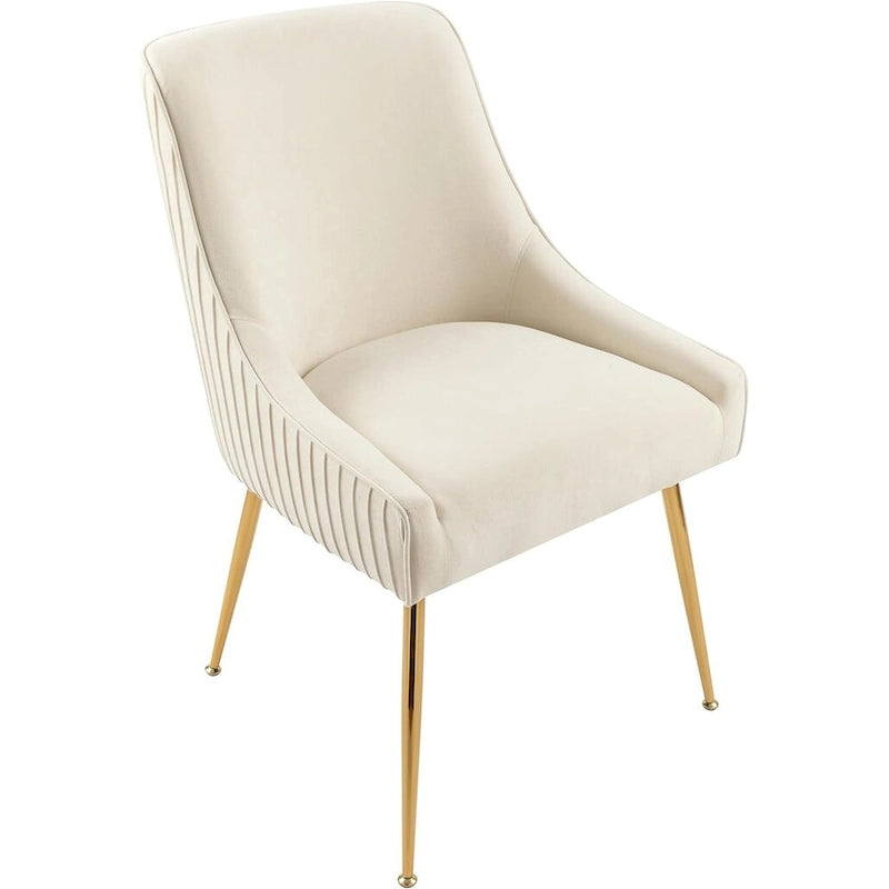 Luxury Velvet Chair with Elegant Scoop Back Design Gold Metal Legs and Soft Upholstery Comfortable Seating
